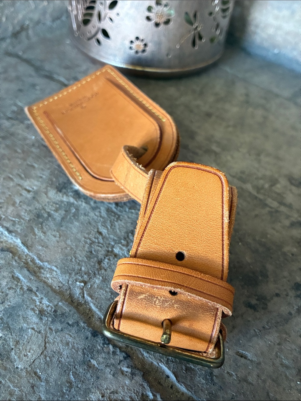 Vintage Louis Vuitton Vachetta Leather Luggage Tag & Poignet Handle Keeper Set - Picture 17 of 17